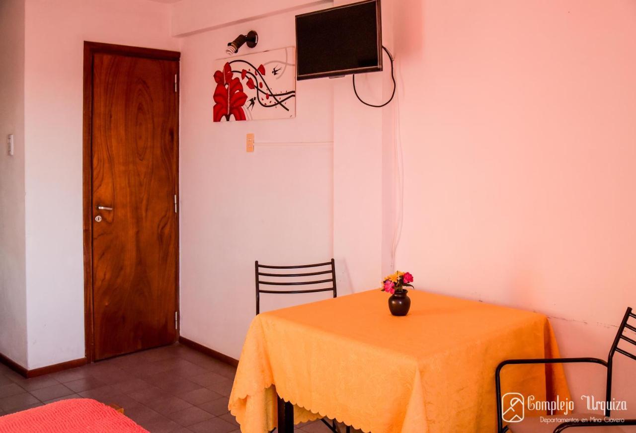 Appartement Departamentos Centro à Mina Clavero Extérieur photo